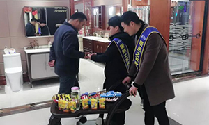 真诚服务 如家贴心&mdash;安徽分公司淮南店小推车送茶点服务让温暖长留心间